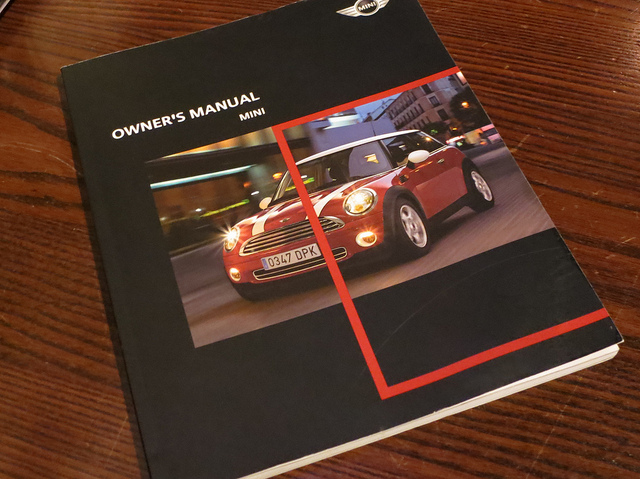 This is an image of an automobile owner's manual.