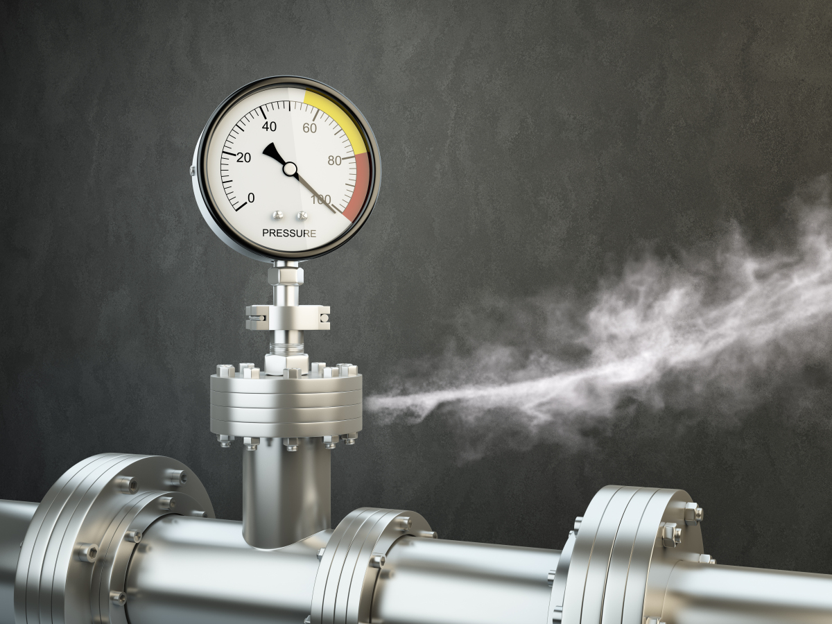 This image depicts gas leaking from a pressurized transmission line.